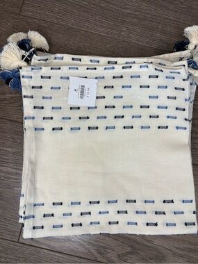 Anthropologie set of 5 Linen Napkin with Navy and Blue Stitching and Tassel